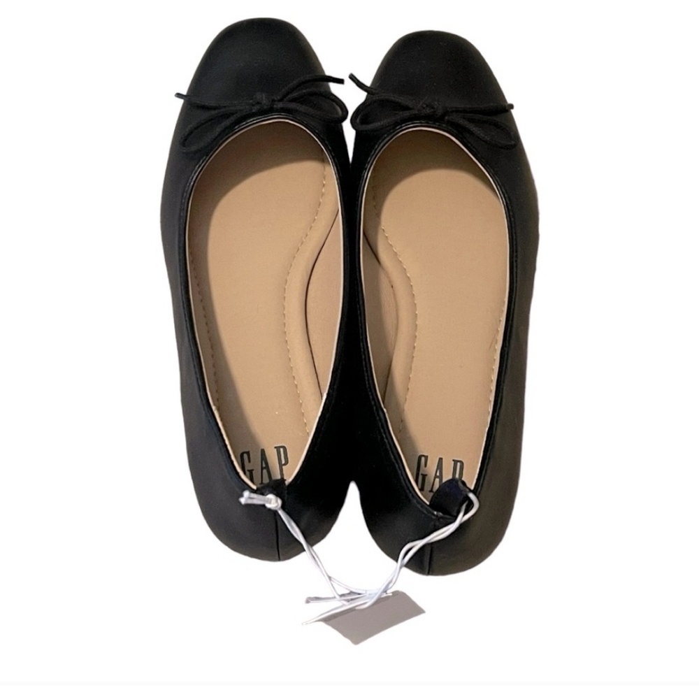 Gap Black Ballet Flats with Bow Detail